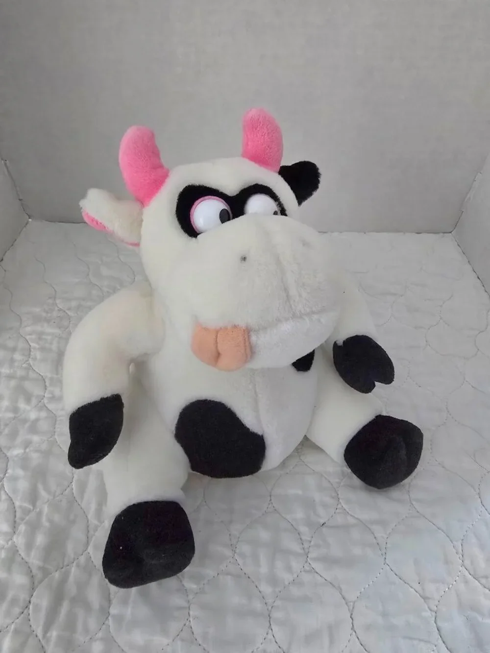 Just For Laughs Animated Moo Mad Cow Plush Laughs Vibrates Y2K EUC 